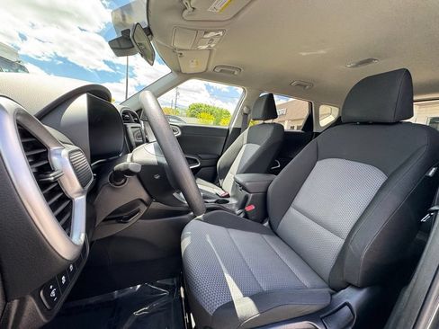 Used 2024 Kia Soul LX w/ Option Group 015 FWD image 23