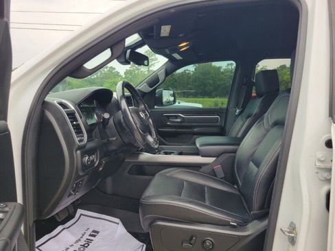 Used 2019 RAM 1500 Big Horn RWD image 8