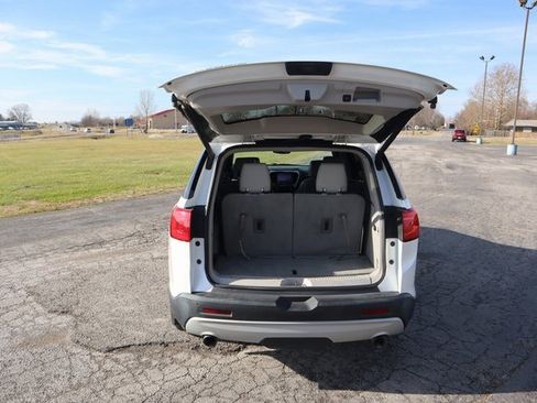 Used 2017 GMC Acadia SLT image 25