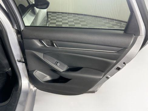 Used 2022 Honda Accord Sport image 28