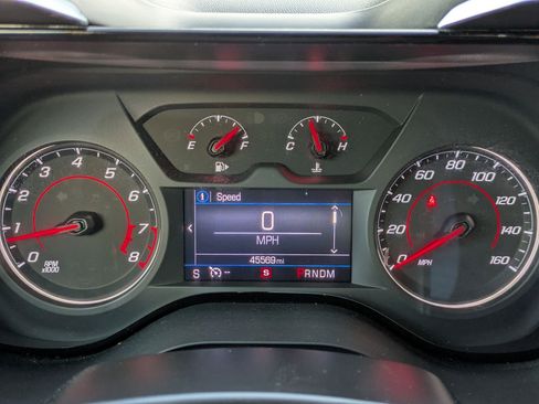 Used 2023 Chevrolet Camaro LT image 17