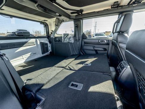 New 2026 Ford Bronco Badlands AWD/4WD image 12