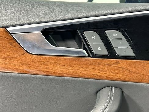 Used 2022 Audi A4 2.0T Premium Plus w/ Premium Plus Package image 31