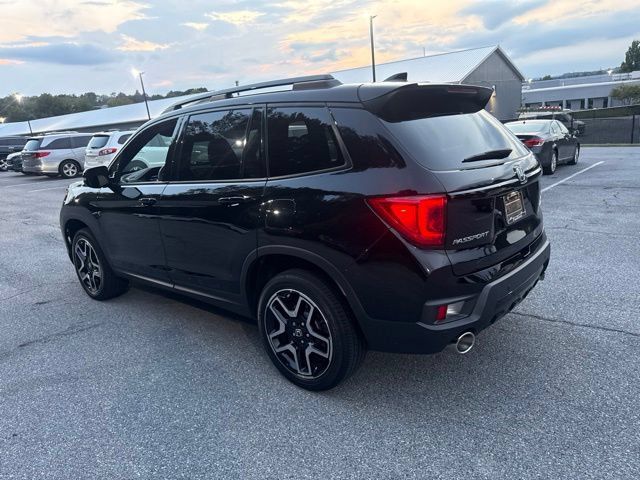 Used 2023 Honda Passport Elite image 10