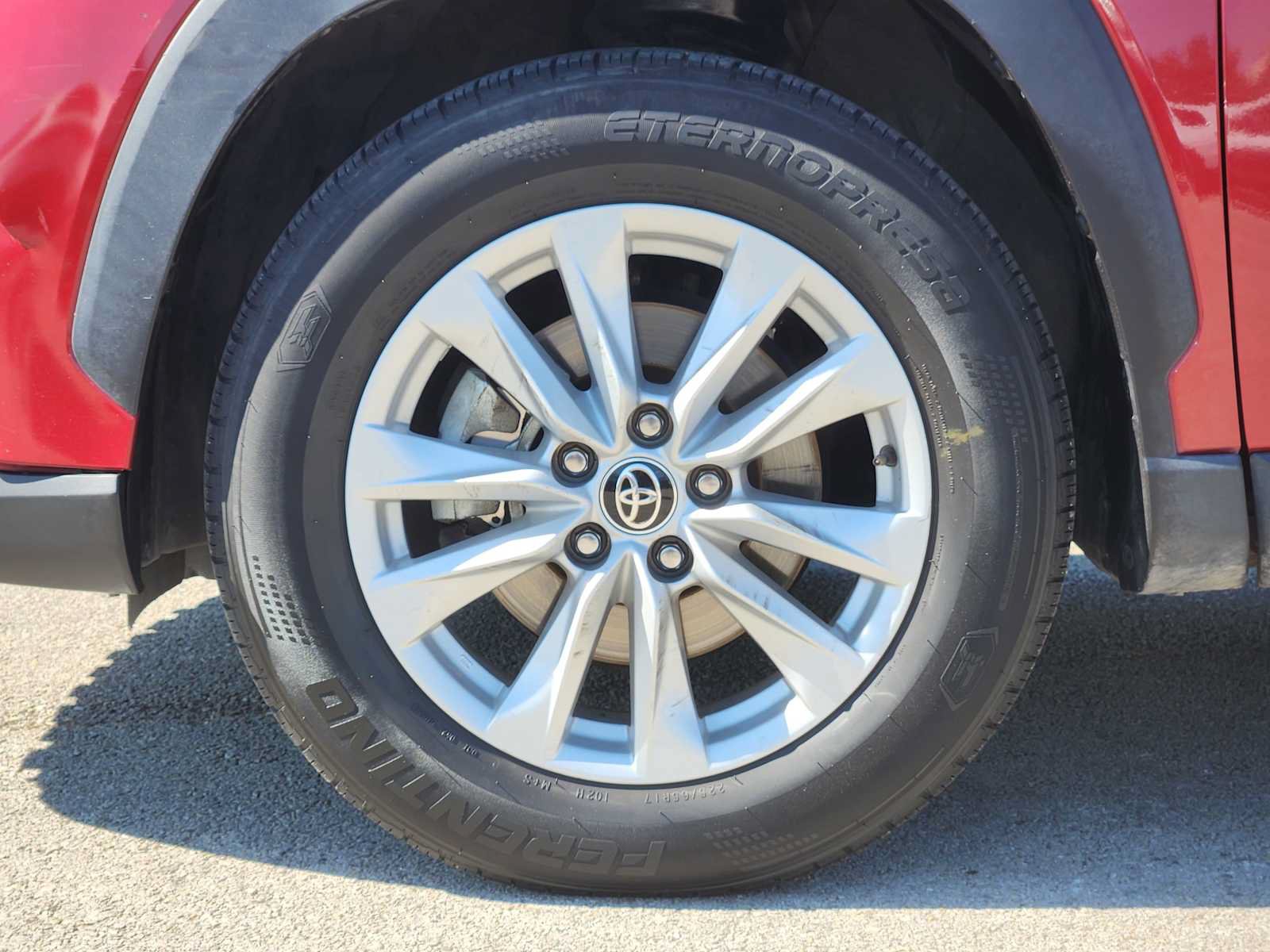 Used 2022 Toyota Corolla Cross LE FWD image 9