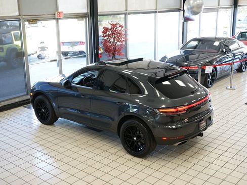 Used 2019 Porsche Macan AWD/4WD image 60