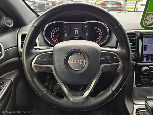 Used 2019 Jeep Grand Cherokee Altitude RWD image 26