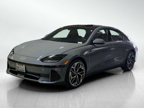 Used 2024 Hyundai Ioniq 6 Limited RWD image 3