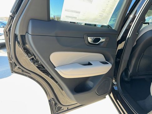 New 2026 Volvo XC60 B5 Core image 13