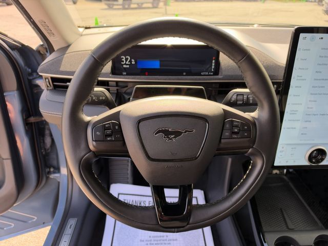 Used 2023 Ford Mustang Mach-E Premium AWD/4WD image 41