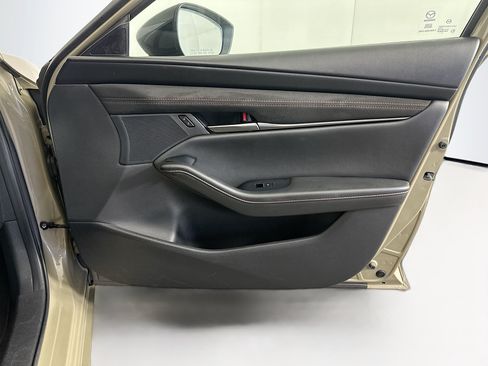 Used 2024 MAZDA MAZDA3 s AWD/4WD image 32