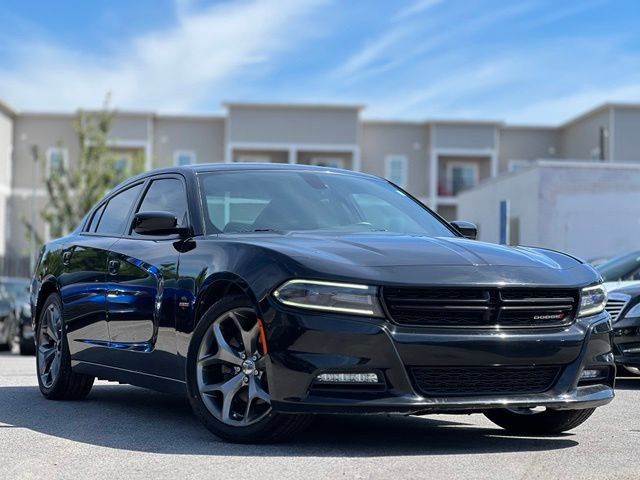 Used 2016 Dodge Charger R/T RWD image 3