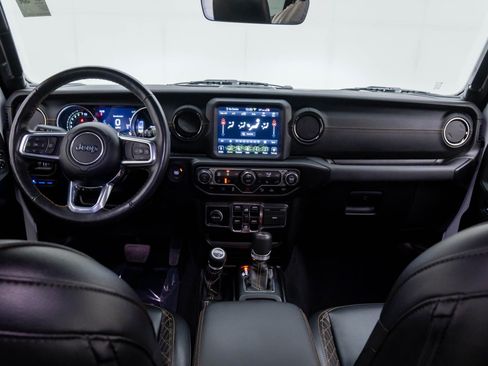 Used 2022 Jeep Wrangler Unlimited Sahara image 10