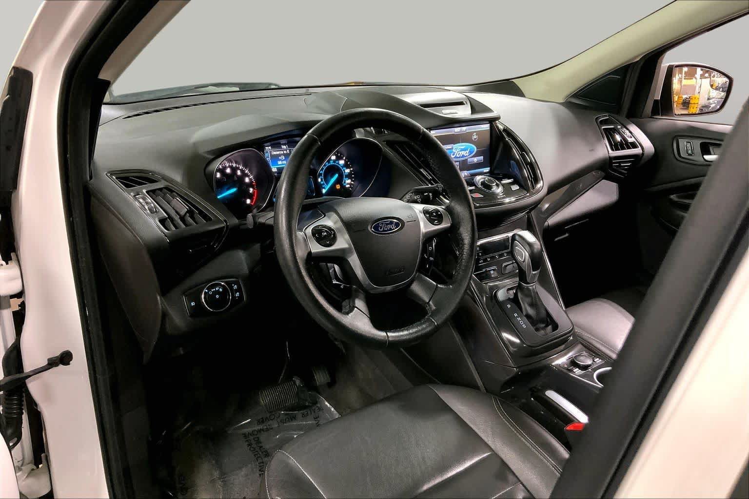 Used 2014 Ford Escape Titanium AWD/4WD image 18