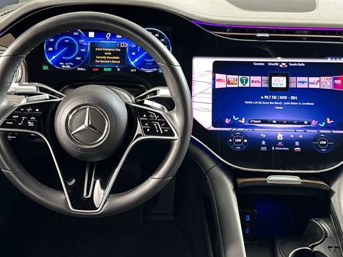 Used 2024 Mercedes-Benz EQS 450+ 4MATIC Sedan image 16