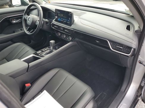 Certified 2025 Acura ADX FWD image 4