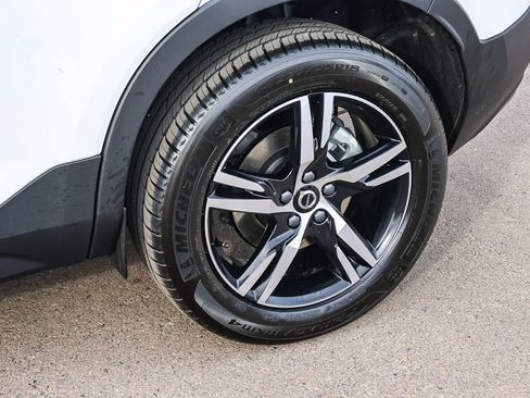 New 2026 Volvo XC40 B5 Core w/ Climate Package AWD/4WD image 10