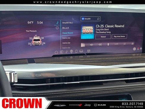 Used 2025 Cadillac Escalade ESV Premium Luxury image 29