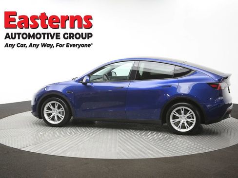 Used 2021 Tesla Model Y Long Range AWD/4WD image 57