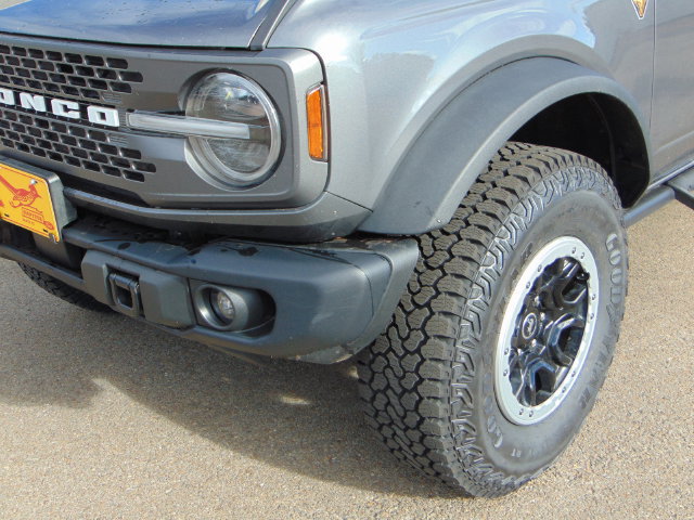 Certified 2023 Ford Bronco Badlands w/ Sasquatch Package AWD/4WD image 2
