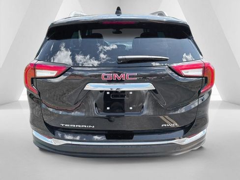 Used 2024 GMC Terrain SLT AWD/4WD image 6