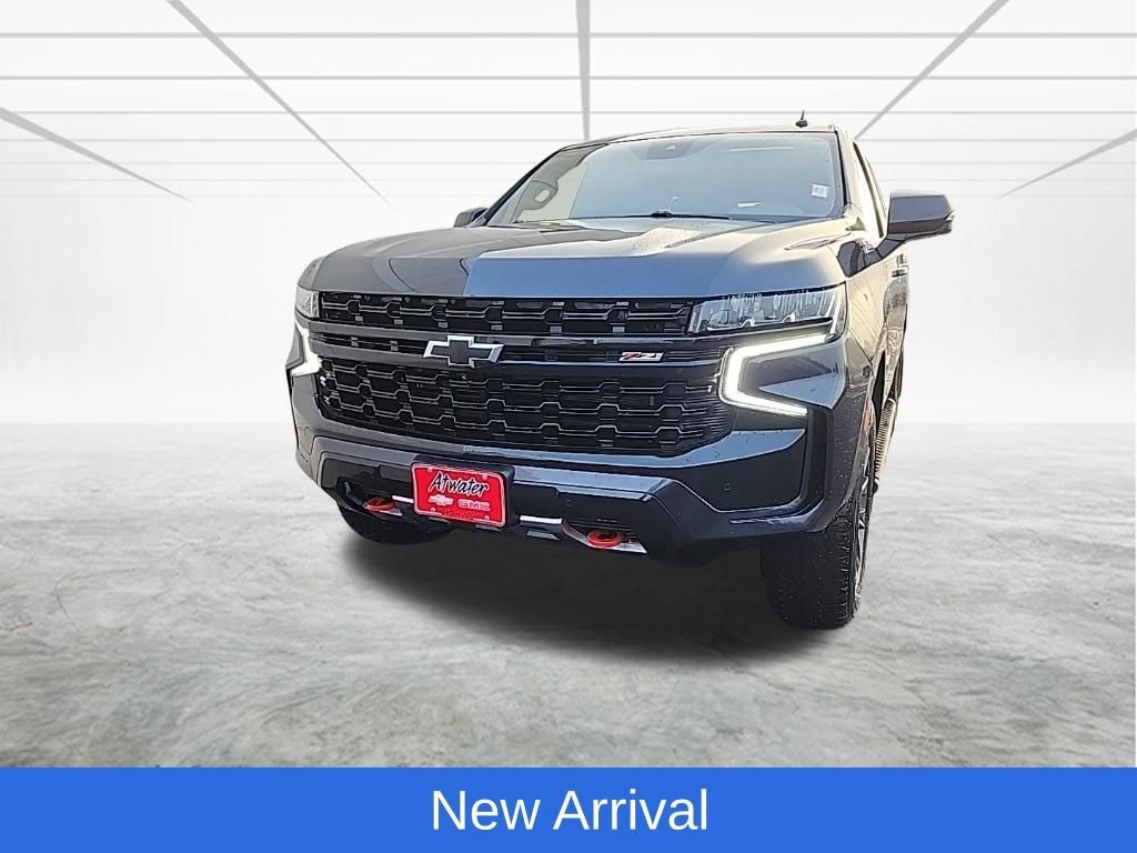 Used 2023 Chevrolet Tahoe Z71 w/ Luxury Package AWD/4WD image 1