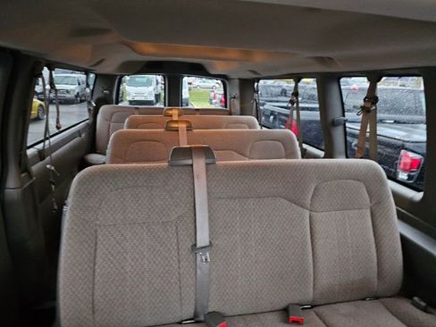 Used 2013 GMC Savana 3500 LT w/ LT Preferred Equipment Group image 26