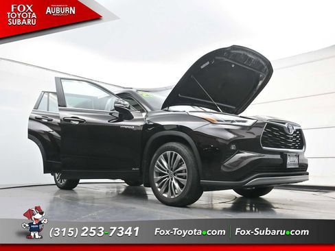 Used 2021 Toyota Highlander Platinum AWD/4WD image 39