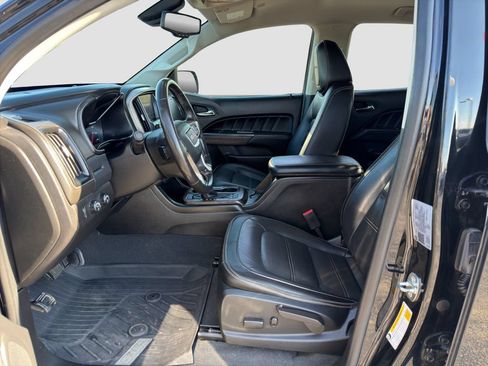 Used 2022 GMC Canyon Denali AWD/4WD image 9