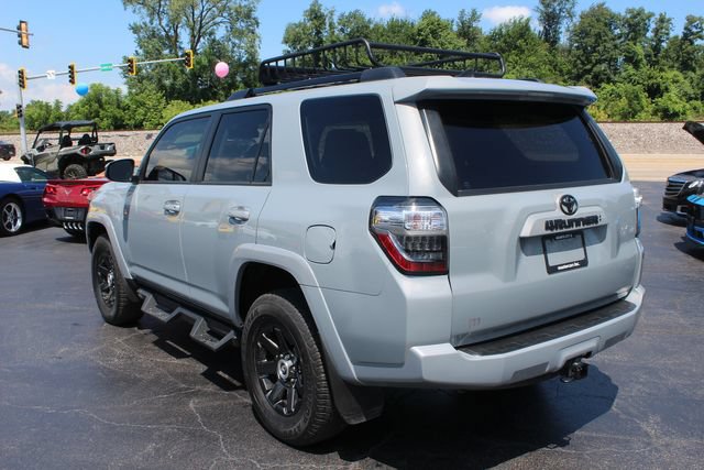 Used 2021 Toyota 4Runner Trail Special Edition AWD/4WD image 7