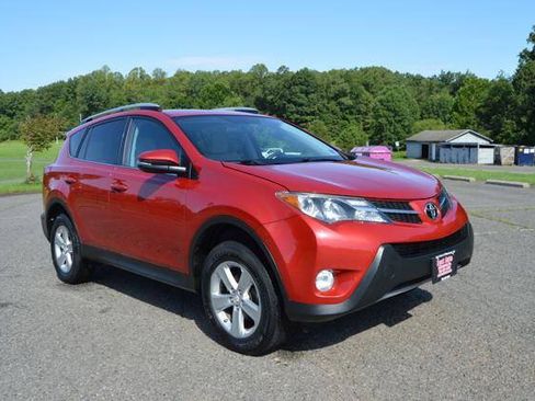 Used 2014 Toyota RAV4 XLE AWD/4WD image 3