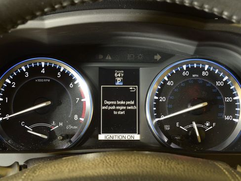 Used 2015 Toyota Highlander Limited AWD/4WD image 23