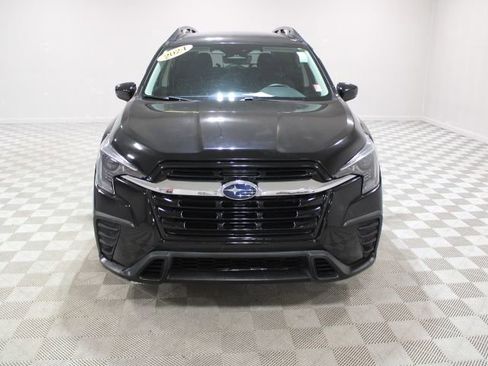 Used 2024 Subaru Ascent Premium w/ Convenience Package image 5