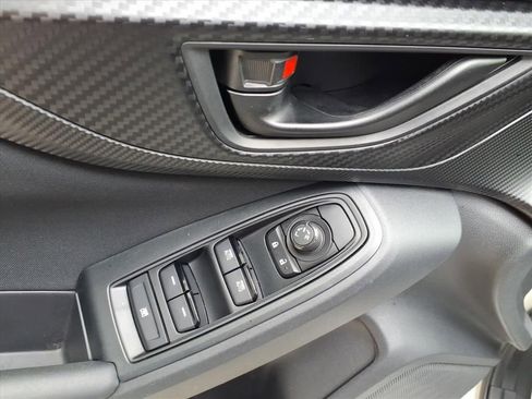 Used 2023 Subaru Crosstrek 2.0i image 12