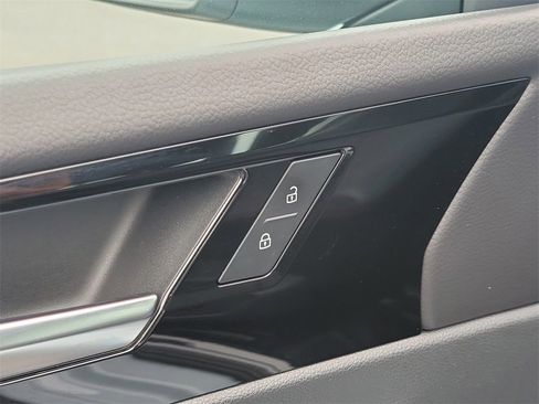 Used 2025 Volkswagen Jetta GLI Autobahn w/ GLI Black Package image 16