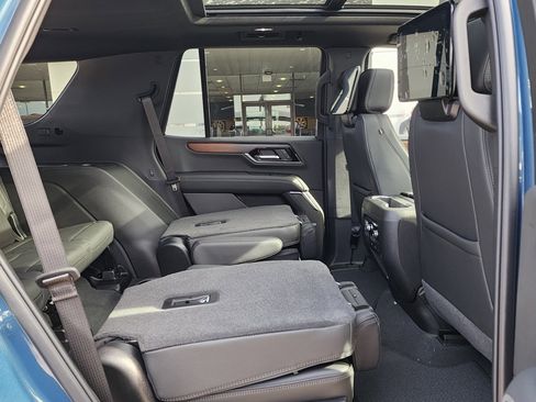 New 2026 GMC Yukon Denali w/ Denali Reserve Package image 53