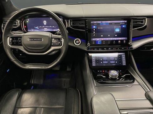 Used 2022 Jeep Grand Wagoneer Series II image 5