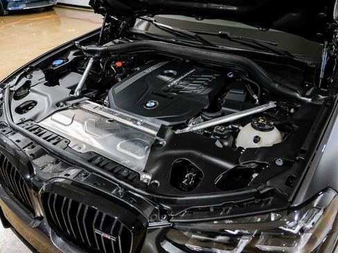 Used 2024 BMW X4 M40i w/ Shadowloine Package image 52