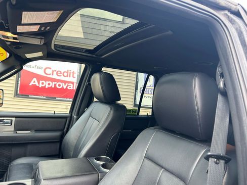 Used 2017 Ford Expedition Limited w/ Equipment Group 301A image 15