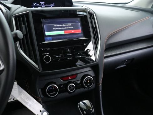 Used 2023 Subaru Crosstrek 2.0i Premium image 19