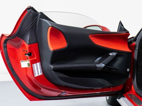 Certified 2021 Ferrari SF90 Stradale image 34