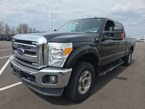 Used 2016 Ford F250 XLT w/ XLT Value Package image 2