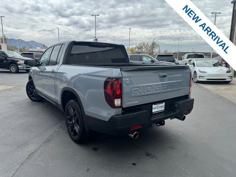 Used 2024 Honda Ridgeline Sport image 5