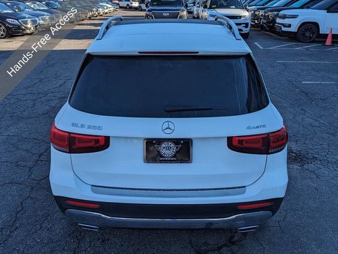 Used 2023 Mercedes-Benz GLB 250 4MATIC image 10