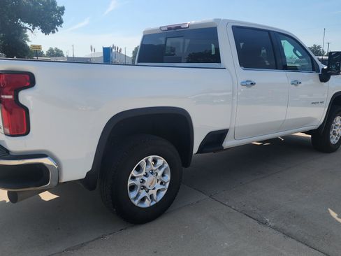 Certified 2026 Chevrolet Silverado 2500 LTZ w/ LTZ Plus Package AWD/4WD image 4