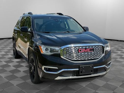 Used 2019 GMC Acadia Denali w/ Technology Package AWD/4WD image 7