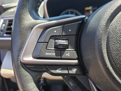 Used 2021 Subaru Ascent Limited w/ Technology Package AWD/4WD image 6