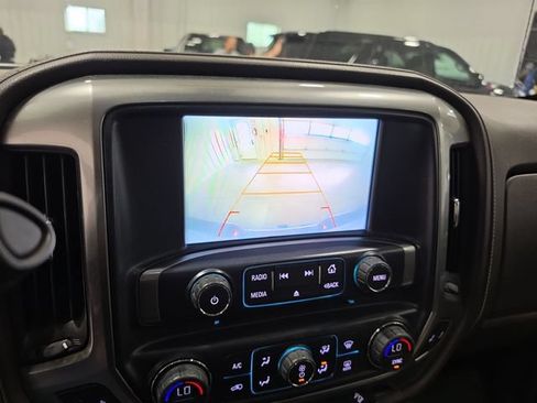 Used 2017 Chevrolet Silverado 2500 LTZ w/ Vortec Plus Package AWD/4WD image 8
