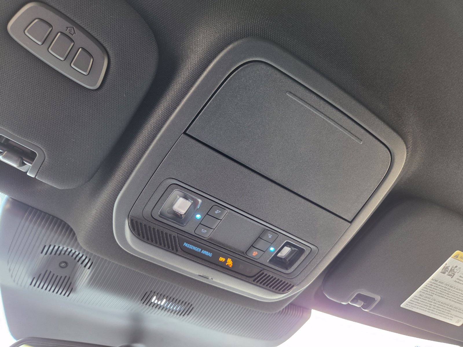 Used 2025 Ford Explorer ST-Line RWD image 38