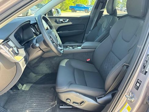 Used 2026 Volvo XC60 B5 Plus w/ Protection Package Premier AWD/4WD image 8